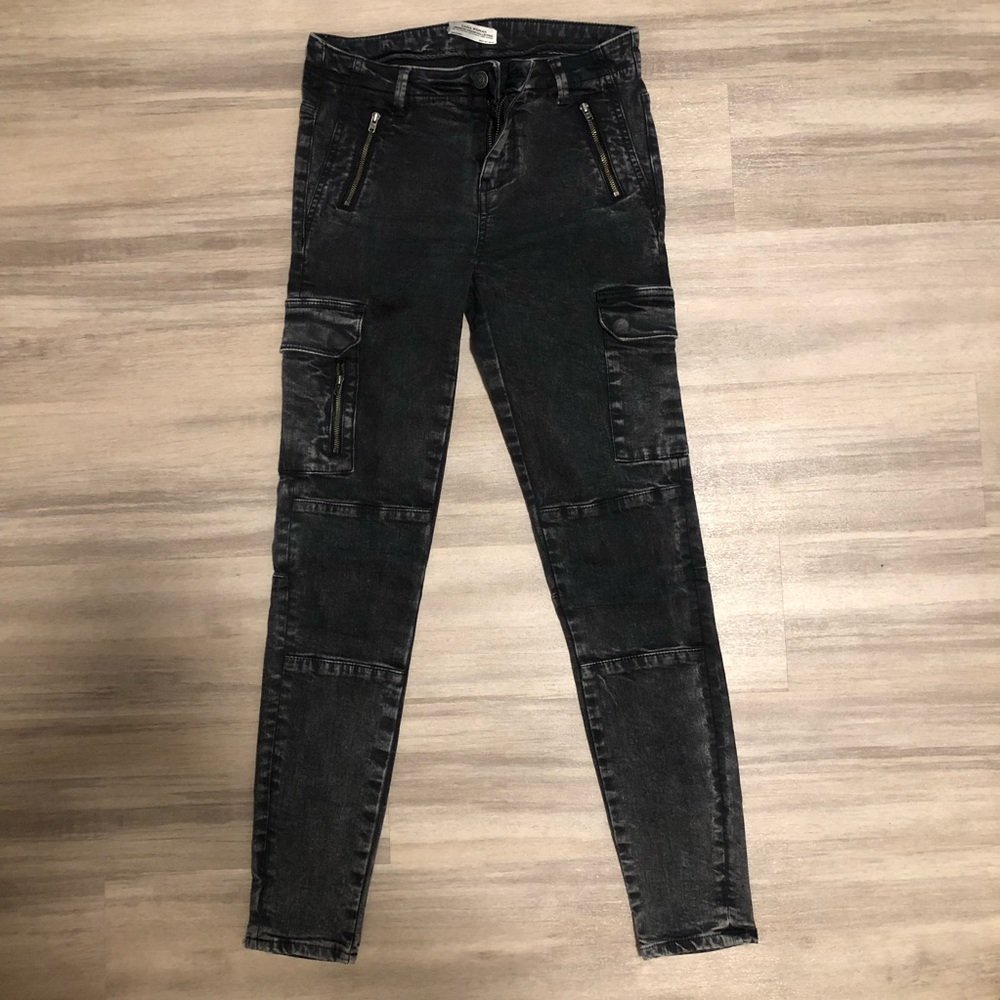 Trendy denim pants in stretch Material from Zara